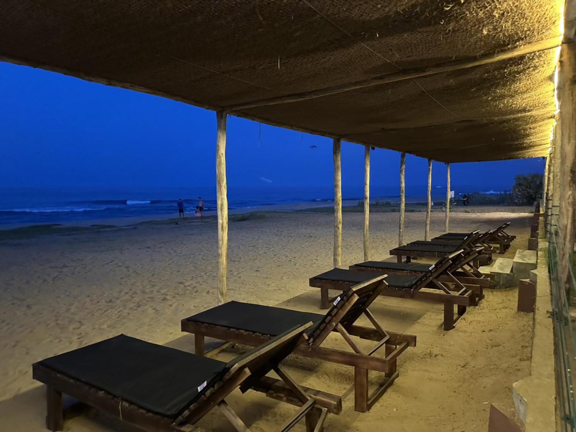 Hotel Blue Waters Arugam Bay Exterior foto