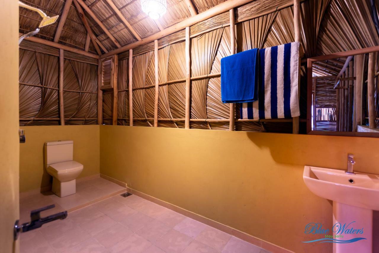 Hotel Blue Waters Arugam Bay Exterior foto