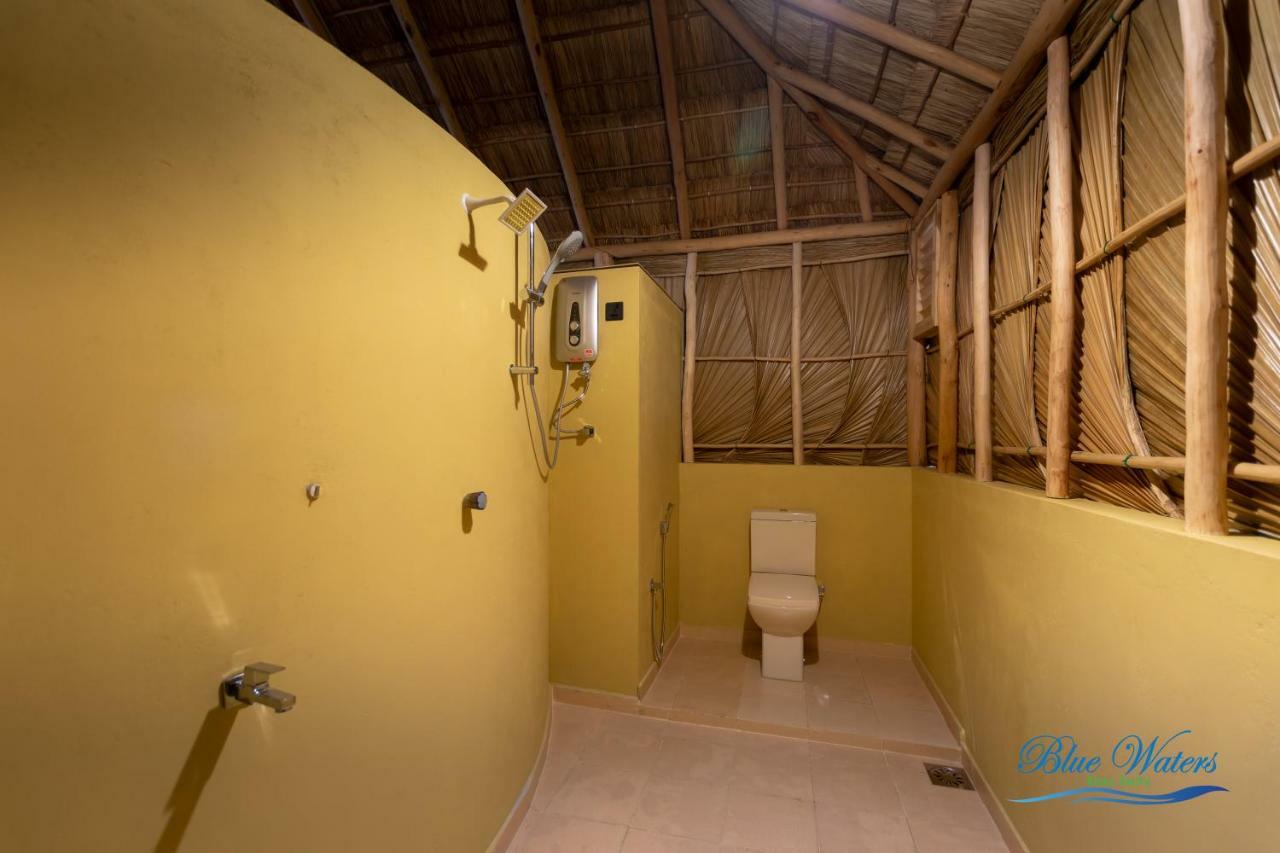 Hotel Blue Waters Arugam Bay Exterior foto