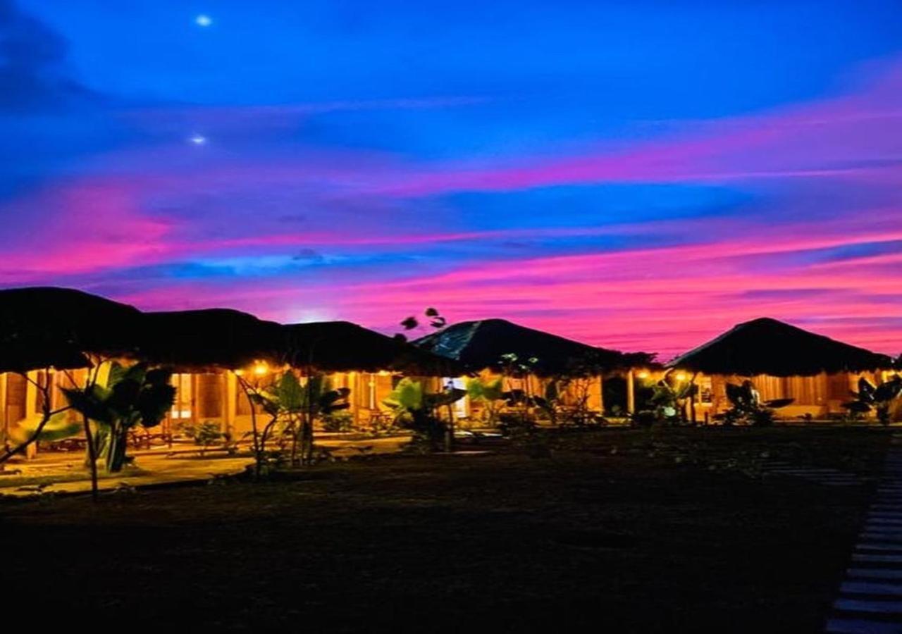 Hotel Blue Waters Arugam Bay Exterior foto